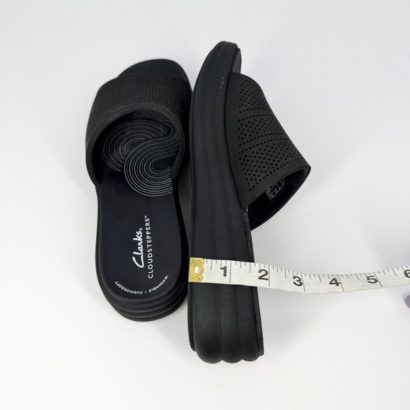 Clarks Cloudsteppers Drift Twist Slip-On Sandals Black Size 7M - Picture 7 of 16